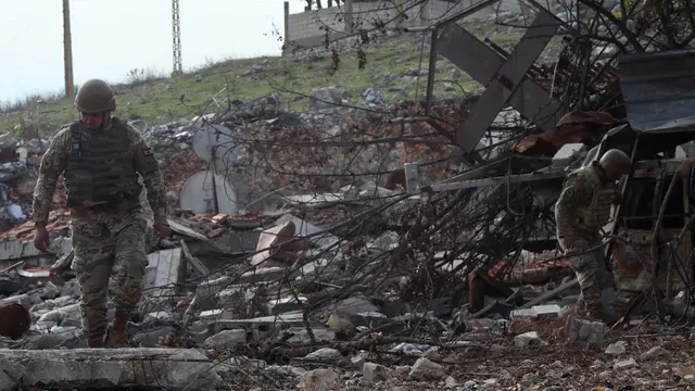 Dua Pekan Gencatan Senjata, Militer Lebanon Masuki Wilayah yang Ditinggal Israel