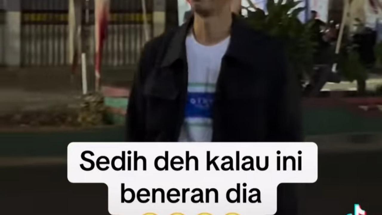 Potret Terbaru Dimas Ahmad jadi Tukang Parkir