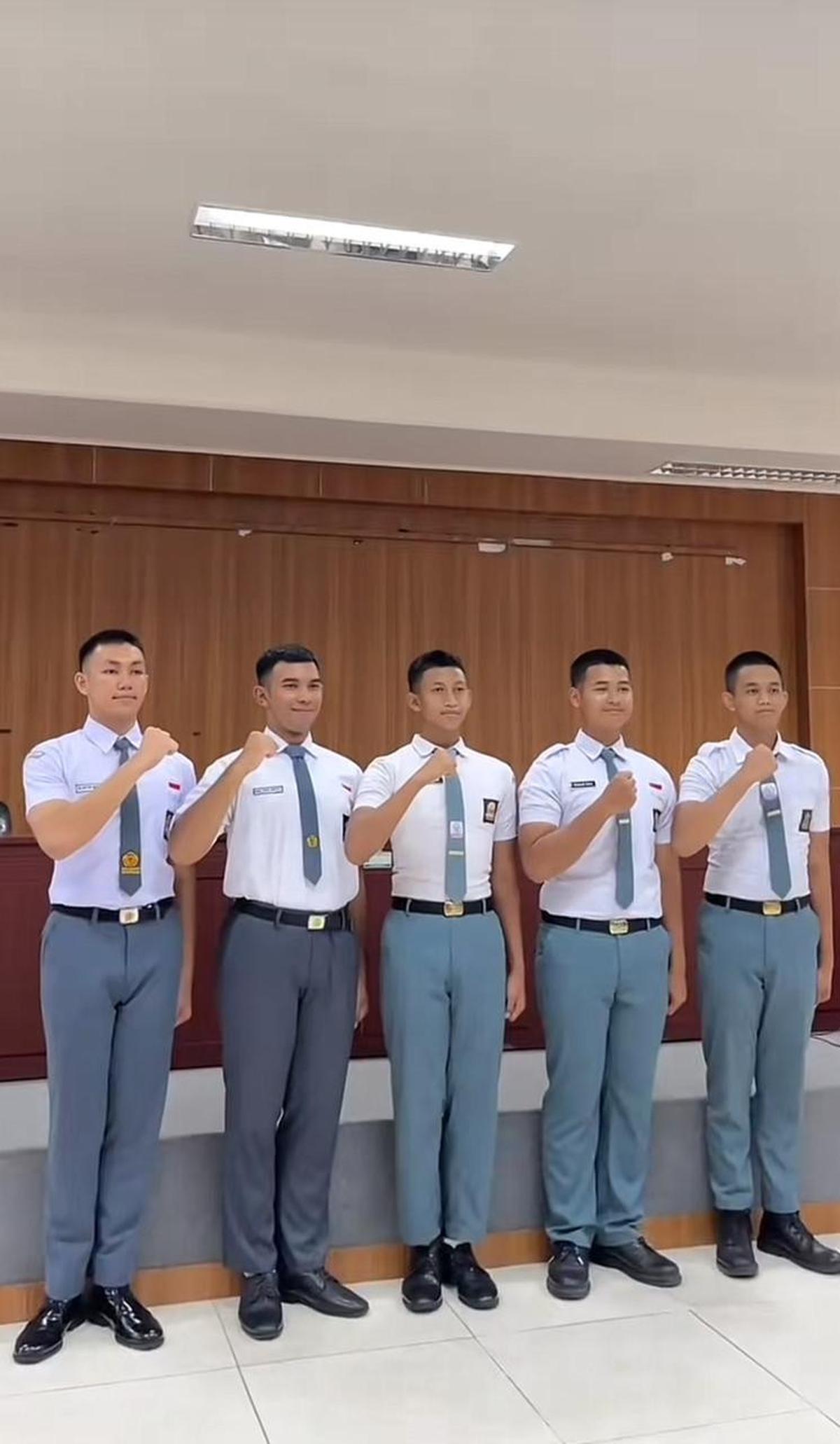 7 Potret Fabian Anak Denny Cagur Jadi Calon Paskibraka Nasional 2025