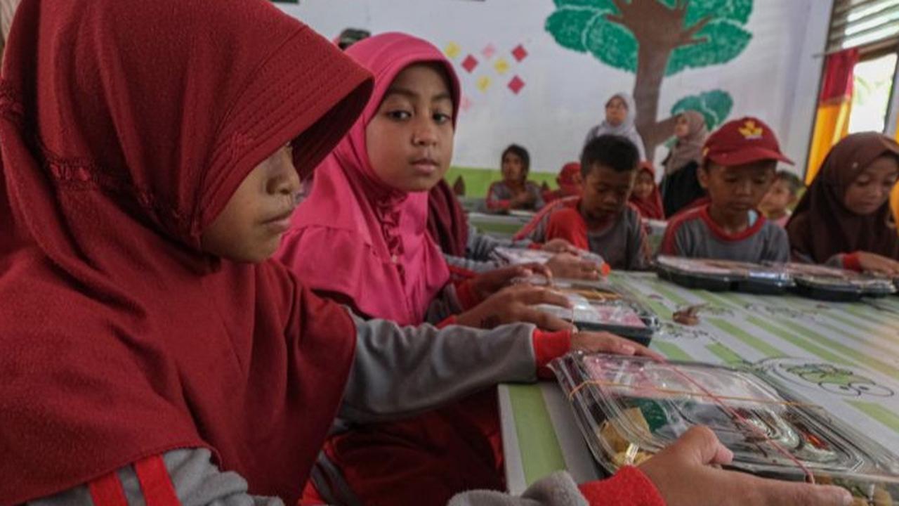 Kritik Keras Politikus PKB Soal Zakat untuk MBG: Tidak Ada Landasan Syar'i