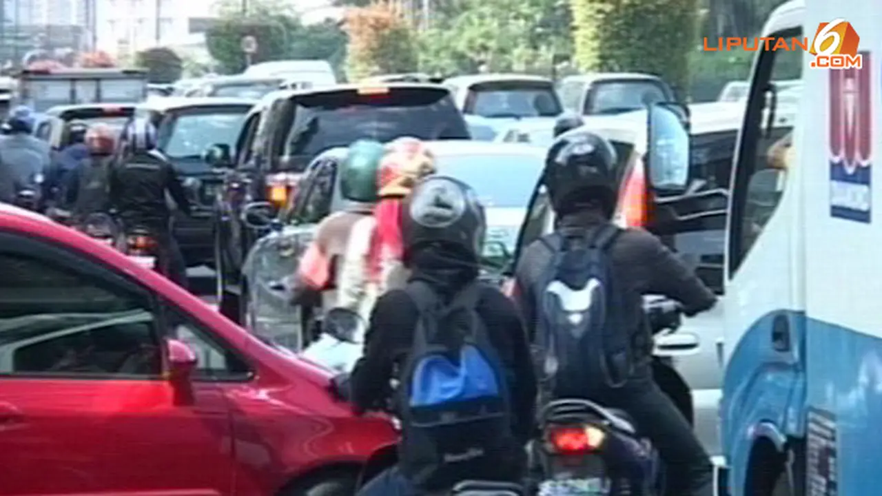 macet-131018b.jpg