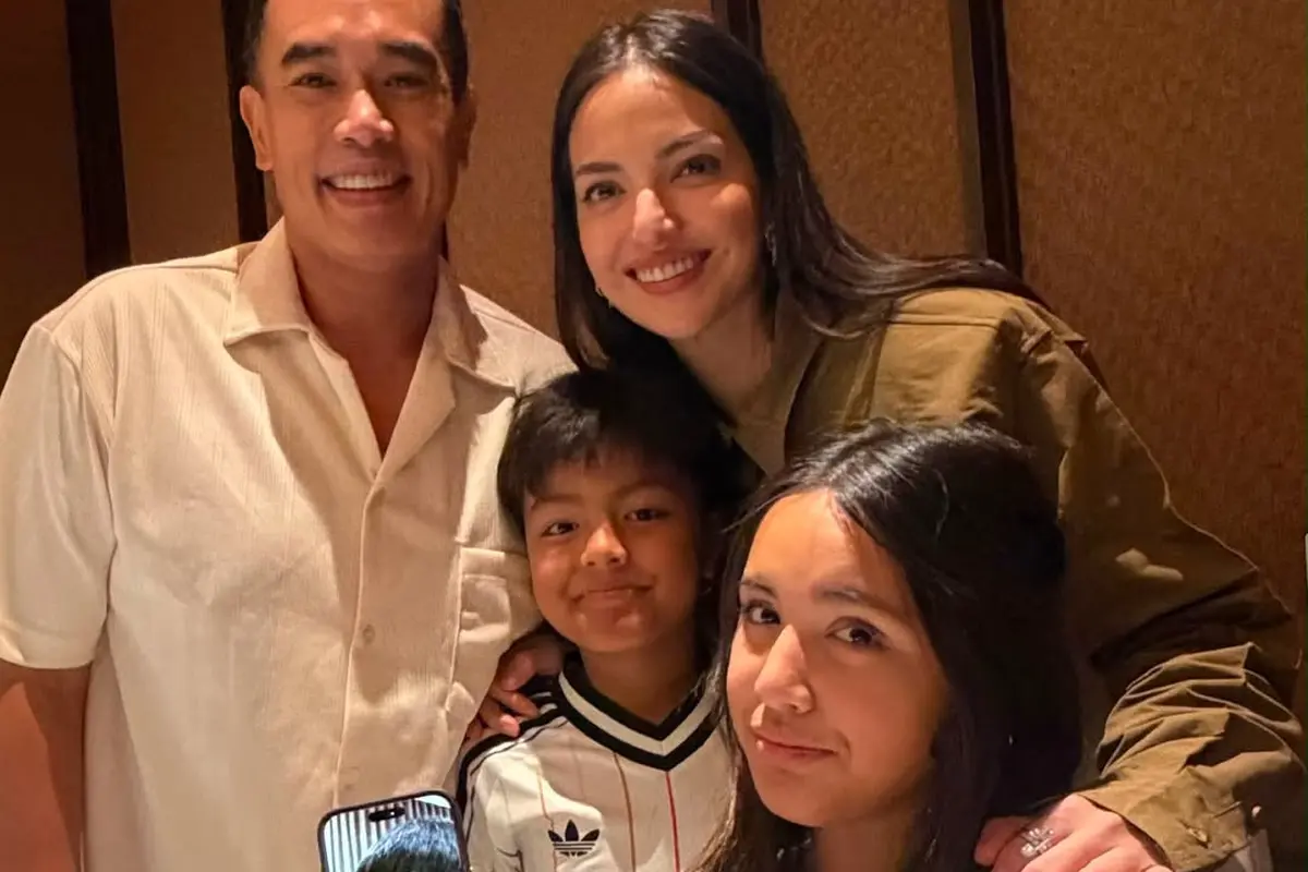 Mikhayla Bakrie Tampil Modis di Ulang Tahun ke-14, Warisi Pesona Sang Ibu Nia Ramadhani