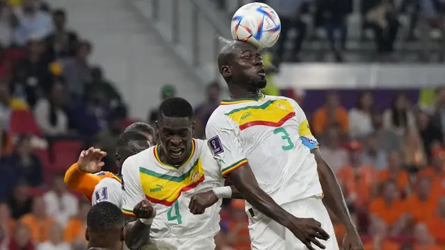 Foto: Cody Gakpo dan Davy Klaassen Jadi Pemecah Kebuntuan Timnas Belanda atas Senegal pada Laga Grup A Piala Dunia 2022