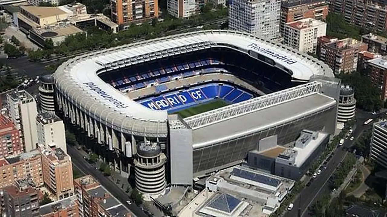 stadion-bernabeu-131107b.jpg