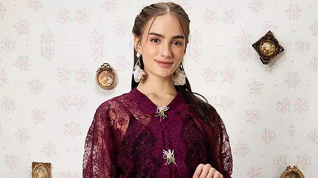 Baju Lebaran Brokat Warna Burgundy