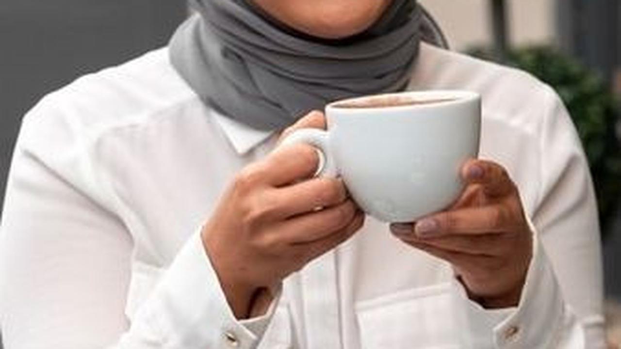 Pilihan Bahan Hijab yang Nyaman dan Stylish