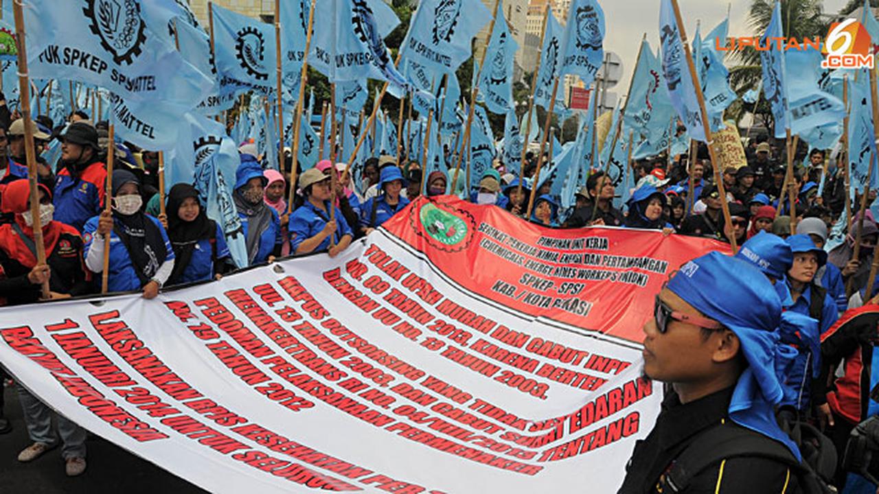 demo-buruh-2-131028b.jpg