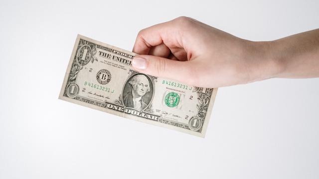 Arti Mimpi Menemukan Uang