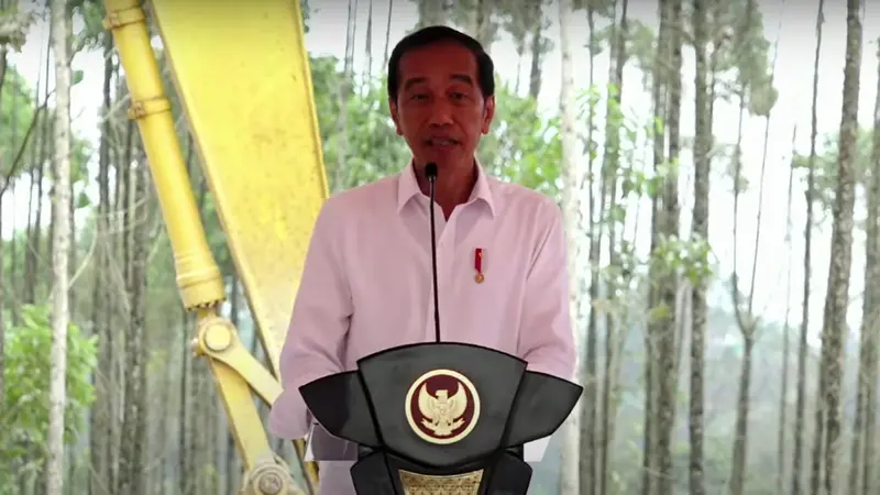 Presiden Jokowi Resmikan Peletakan Batu Pertama RS Hermina di IKN Nusantara, Bisa untuk Pengguna BPJS Kesehatan. Foto: Sekretariat Presiden.