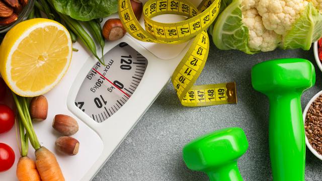 Ilustrasi Makanan Diet