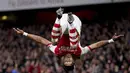 Penyerang Arsneal, Pierre-Emerick Aubameyang berselebrasi usai mencetak gol ke gawang Crystal Palace pada pertandingan lanjutan Liga Inggris di Stadion Emirates, London, Selasa (19/10/2021). Arsenal bermain imbang atas Crystal Palace 2-2. (AP Photo/Alastair Grant)