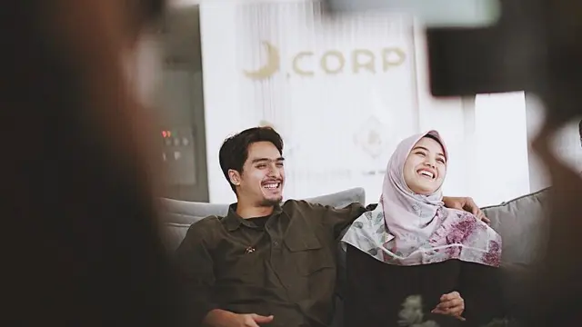 [Bintang] Ricky Harun dan Herfiza Novianti