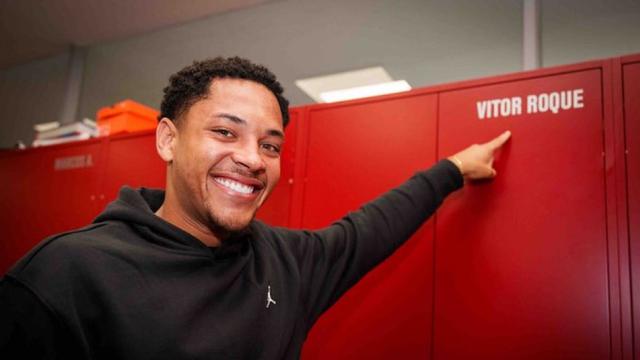 Vitor Roque - Barcelona