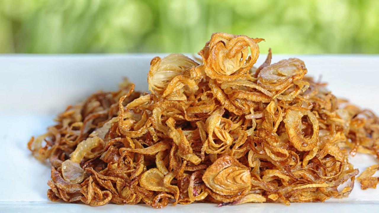 Cara Membuat Bawang Merah Goreng yang Paling Renyah dan Aromatik