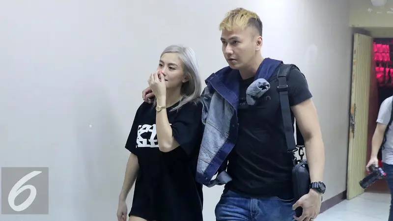 Agnes Monica alias Agnez Mo bersama Wijaya Saputra