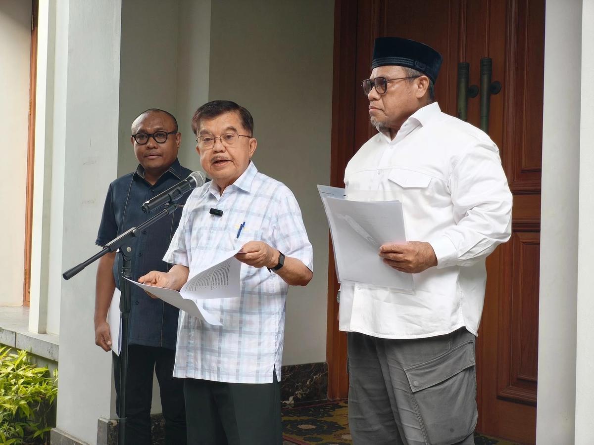 FOTO: Jusuf Kalla Bantah Tuduhan Pendanaan Polemik Ijazah Jokowi