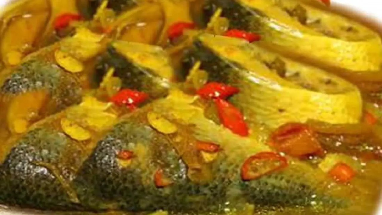 Ikan Pallumara cocok buat mereka yang menderita sakit demam (Liputan6.com/ Eka Hakim)