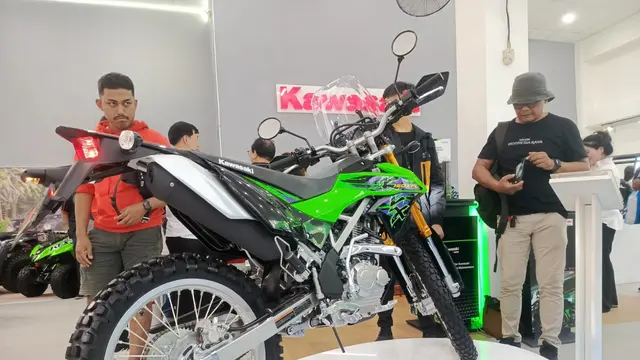 Kawasaki Luncurkan Tiga Model Baru di Jakarta Fair 2026, Modenas Brusky 125 Jadi Sorotan
