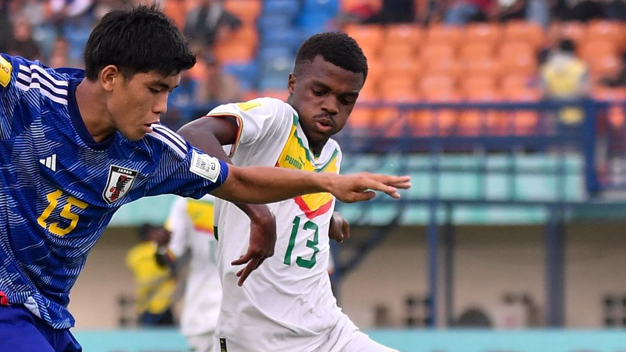 Dua Gol Takaoka Bawa Jepang Lolos ke Babak 16 Besar Piala Dunia U-17