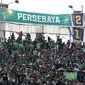 Persebaya bermain imbang 2-2 melawan Arema FC dalam leg pertama final Piala Presiden 2019 di Stadion Gelora Bung Tomo, Surabaya, Selasa (9/4/2019). (Bola.com/Aditya Wany)