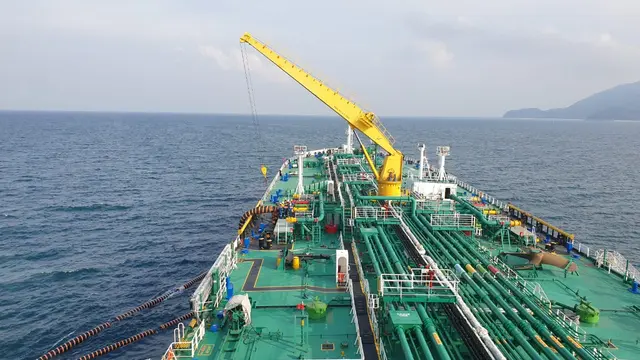 Kapal MT Sanggau milik PT Pertamina International Shipping (PIS).