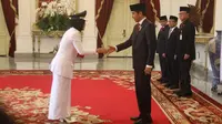 Pelantikan Gubernur dan Wakil Gubernur di Istana Negara.