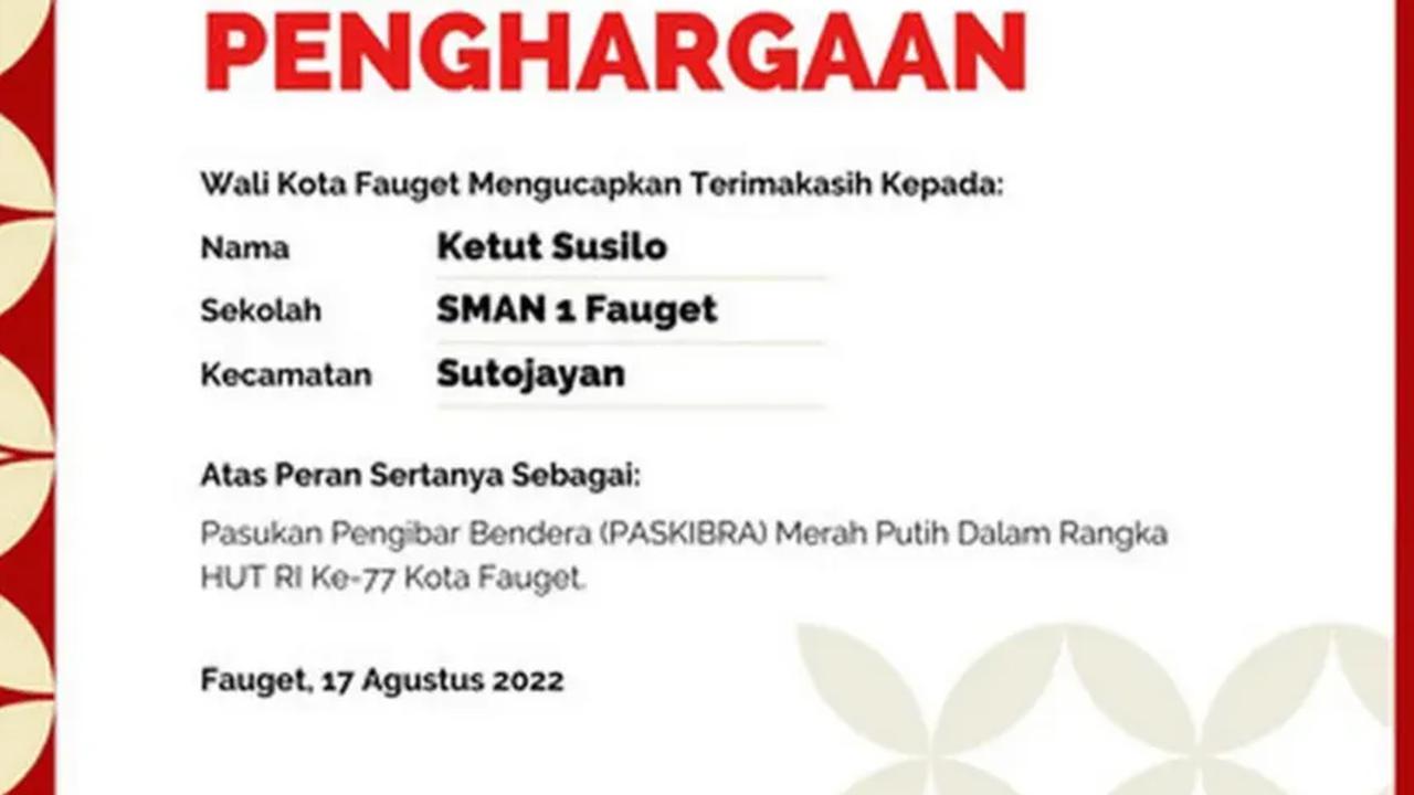 1. Gunakan Canva melalui Website atau Aplikasi