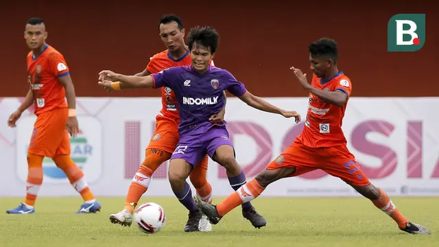 FOTO: Persiraja Banda Aceh Bantai Persita Tangerang 3-1