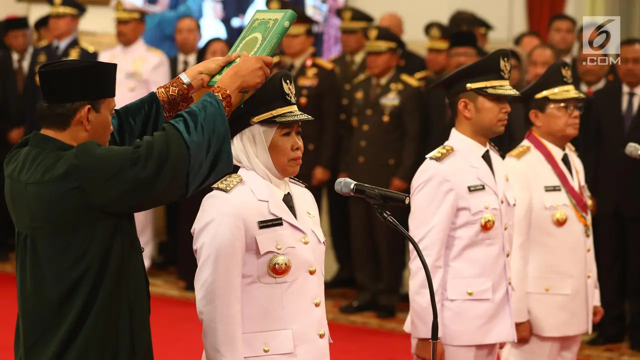 Sah, Khofifah-Emil Jabat Gubernur dan Wakil Gubernur Jatim