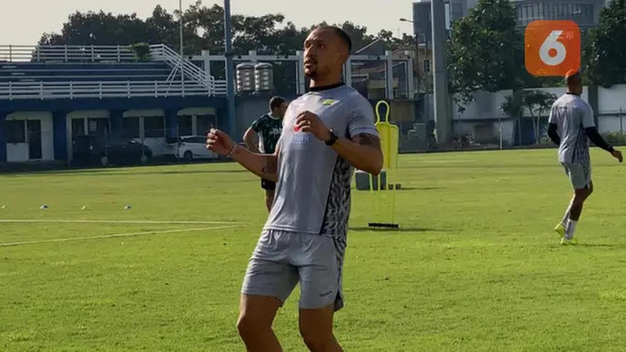 Gustavo Franca Tidak Mau Kendur Lawan Persis, Bawa Persib Menang Dulu Baru Selebrasi