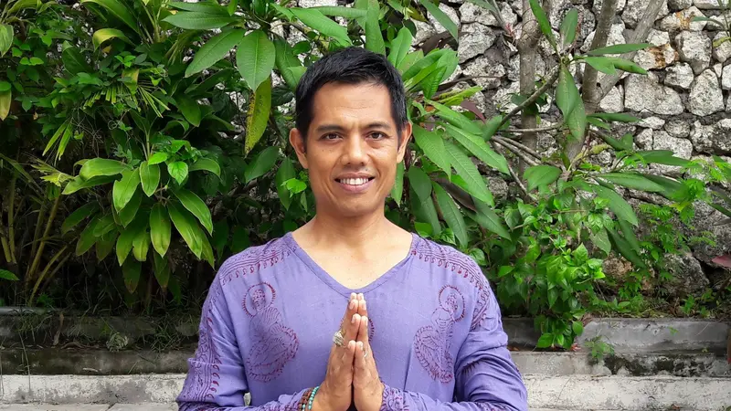 Putu Dwijendra