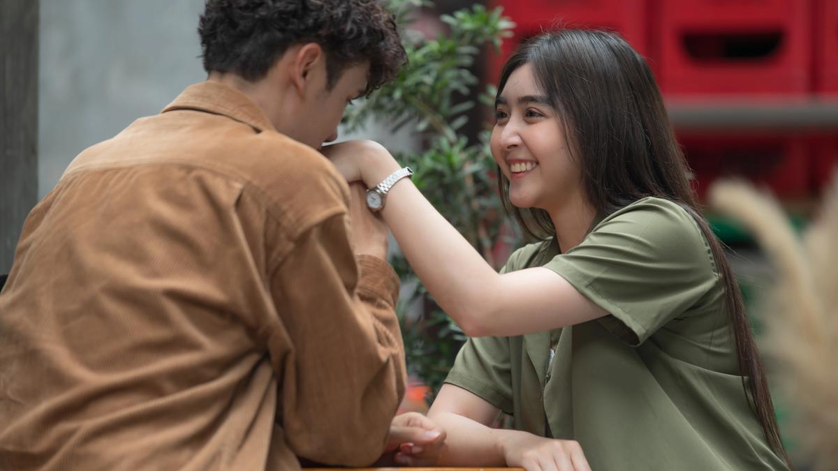 5 Tips Cara Melupakan Seseorang yang Kita Cintai dengan Mudah