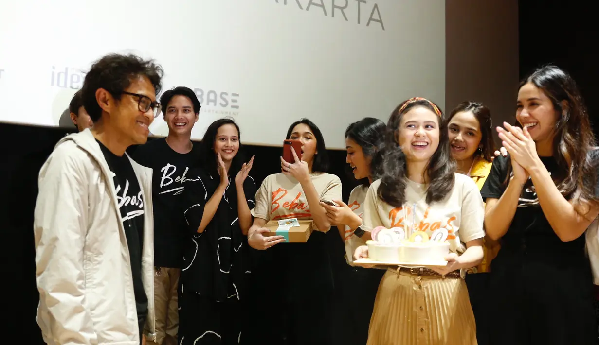 Ultah Riri Riza ke-49 (Daniel Kampua/Fimela.com)