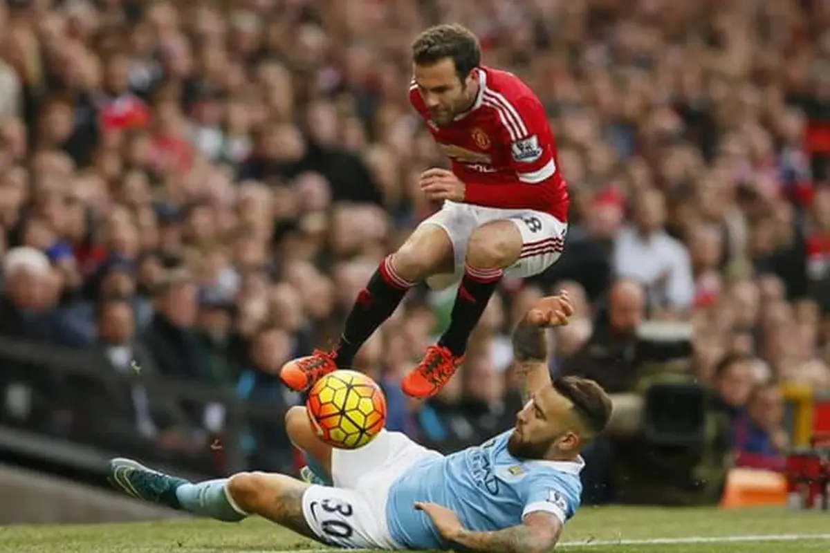 Nicoals Otamendi