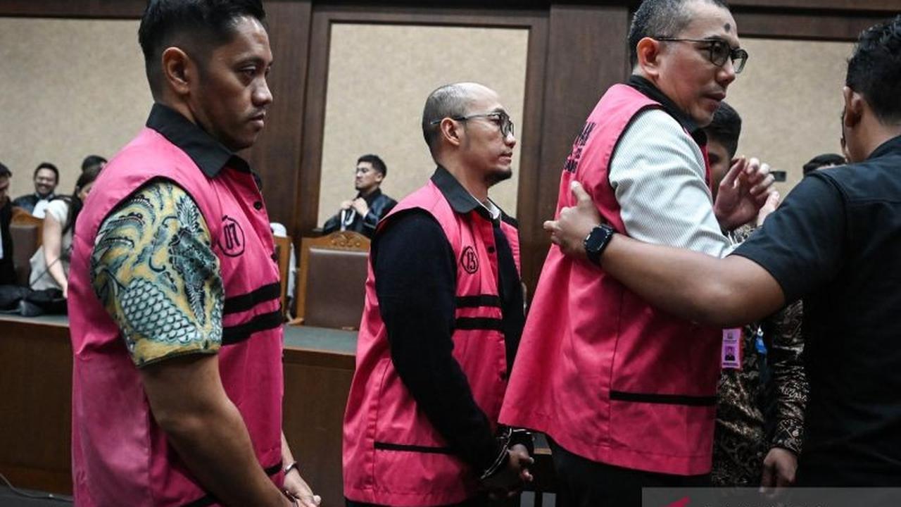 Eks Dirut PIS Dituntut 14 Tahun Penjara dalam Kasus Korupsi Minyak Pertamina Triliunan Rupiah