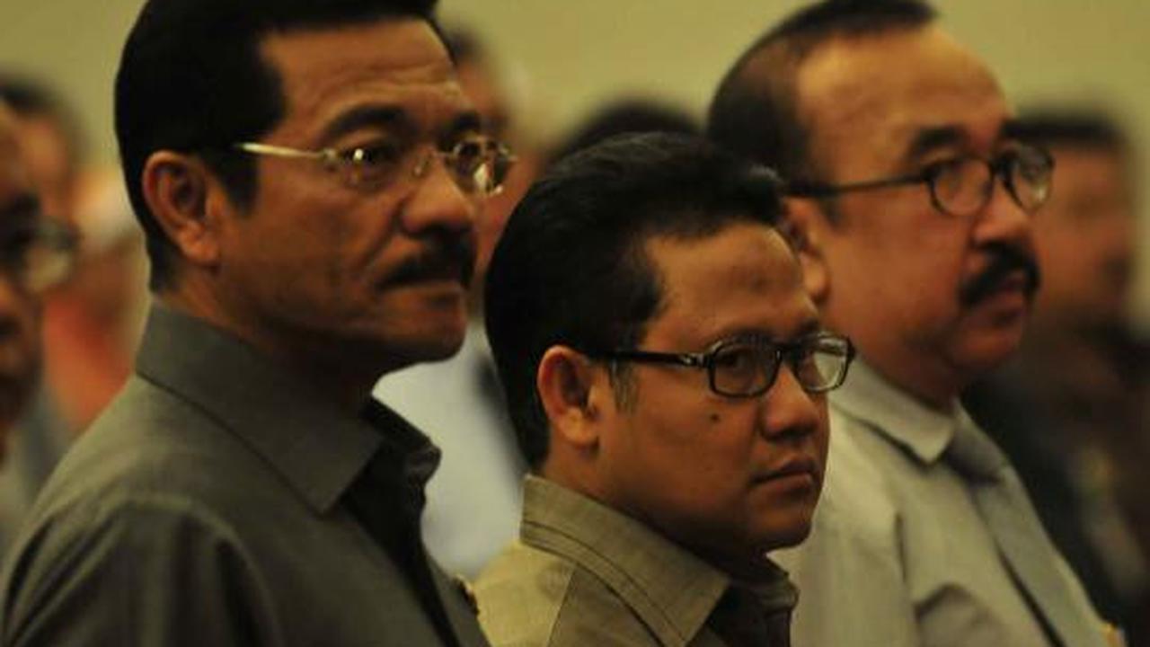 Gamawan &amp; Muhaimin tanda tangani aturan tenaga kerja