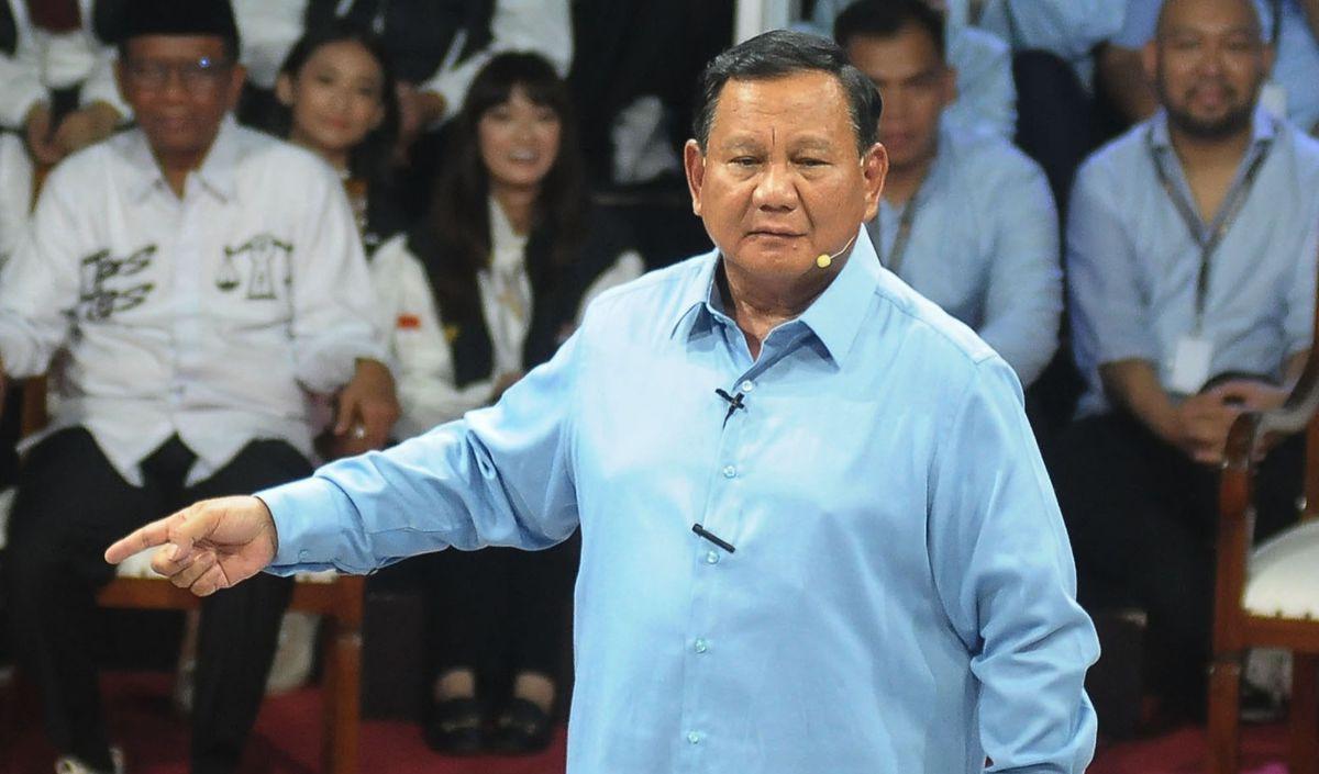 <b>Prabowo Keras ke Anies: Kalau Jokowi Diktator, Anda Tidak Jadi Gubernur</b>