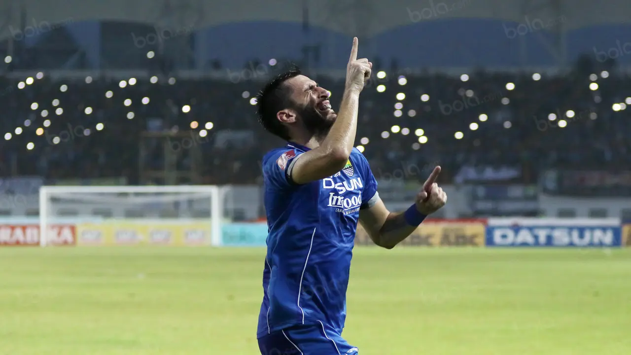 Vladimir Vujovic, Persib Bandung, TSC2016, Bola.com