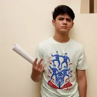 Aliando Syarief mengaku bahwa kedatangan ke mini konser Prilly Latuconsina sebagai bentuk dukungannya. "Seru jadi benar-benar dekat lagi sama teman yang lama. Ketemu lagi," ujarnya. (Bambang E. Ros/Bintang.com)