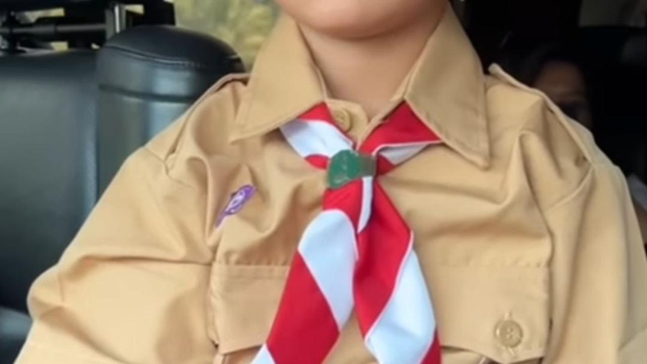 Potret Kiano Anak Baim Wong & Paula Pakai Baju Pramuka, Gayanya Gemesin Banget!