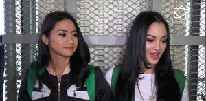 Isu kelompok pertemanan bertengkar, Ririn Ekawati bantah hal tersebut.