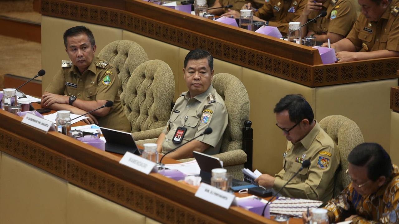 Komisi II DPR gelar rapat dengar pendapat (RDP) dengan PJ Gubernur terkait Pilkada 2024