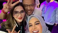 Menghibur Panen Komentar, 4 Potret Aurel Hermansyah Ikut Tren 'Hal-Hal Kecil Harus Bohong' Bareng Anang