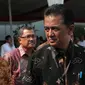 Mantan Komisioner KPK, Chandra M Hamzah  menghadiri upacara peringatan Hari Listrik Nasional ke-70 di Gedung PLN Pusat Jakarta, Selasa (27/10) (Liputan6.com/Angga Yuniar)