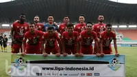 Persiba Balikpapan saat melawan PS TNI pada laga Liga 1 2017 di Stadion Pakansari, Bogor, Jumat (5/5/2017). (Bola.com/Nicklas Hanoatubun)