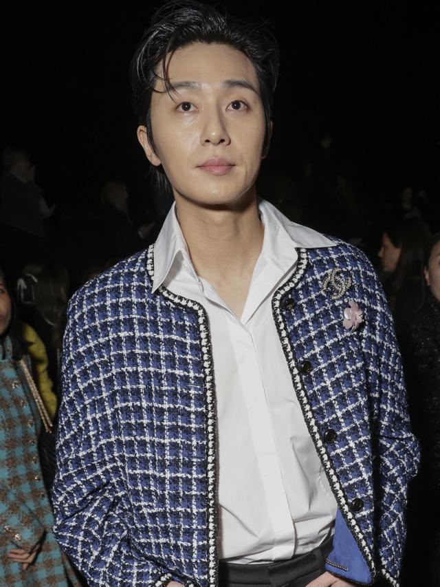 Potret Park Seo Joon di Paris Fashion Week, Terlihat Menawan dan Karismatik