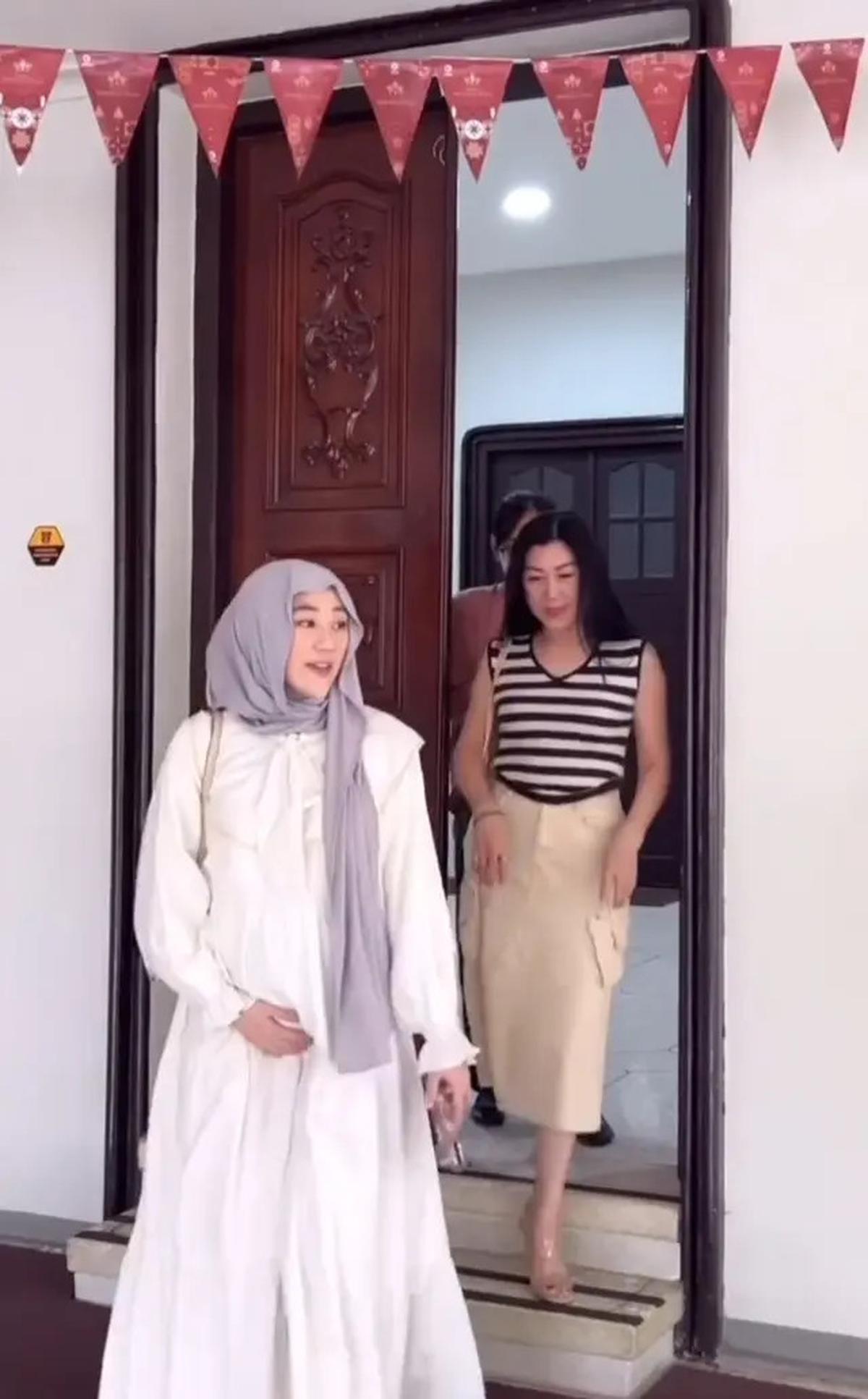 Kisah 7 Artis Mualaf Jalani Beda Keyakinan dari Keluarga, Clara Shinta Sempat Ditentang