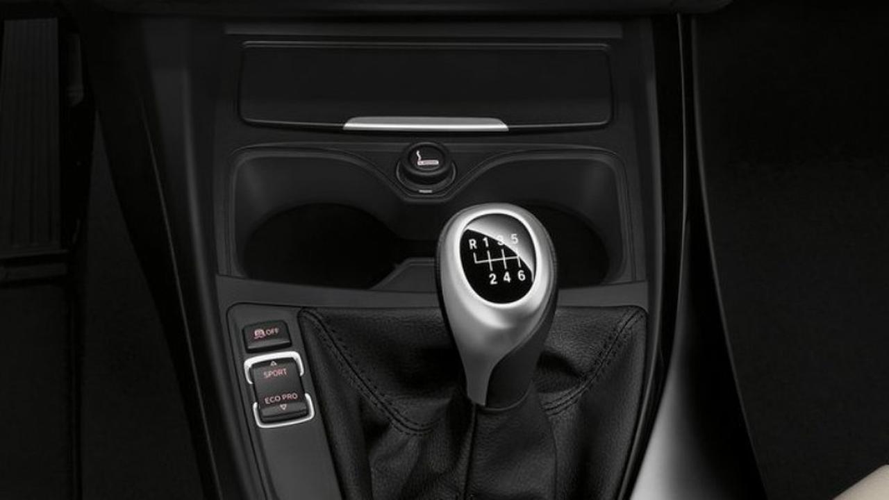 Ilustrasi transmisi manual (performancedrive.com.au)