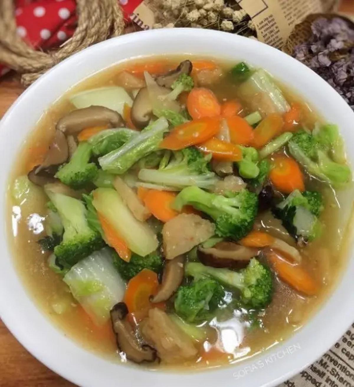 8 Resep Capcay Enak dan Praktis, Variasi Kuah Bening hingga Kental yang Menggugah Selera