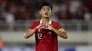 <p>Pratama Arhan menutup kemenangan telak Timnas Indonesia U-23 atas Chinese Taipe dengan memamerkan gestur hati dalam pertandingan Grup K Kualifikasi Piala Asia U-23 2024 yang berlangsung di Stadion Manahan, Solo, Sabtu (9/9/2023). (Bola.com/Arief Bagus Prasetiyo)</p>